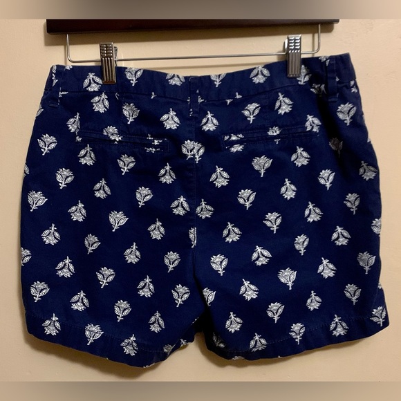 Patterned Shorts - Old Navy - Size 2 - Picture 5 of 5